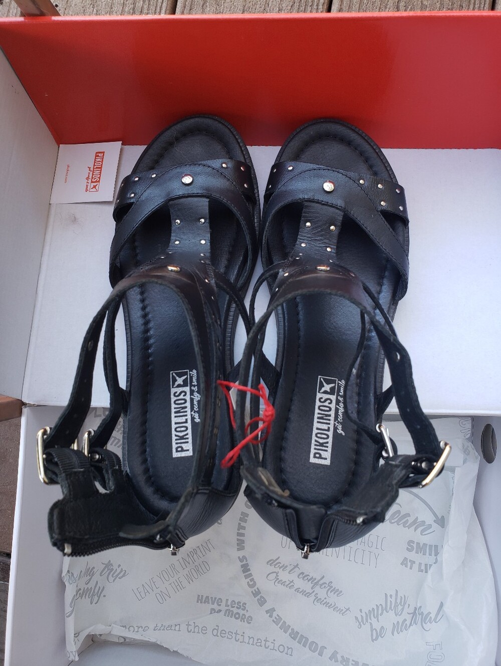 NEW /~10US/ PIKOLINOS Black Leather Silver Studded Sandals with Back Zip+Buckles - Picture 10 of 11